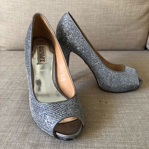 Ponderosa by Badgley Mischka, Size 8